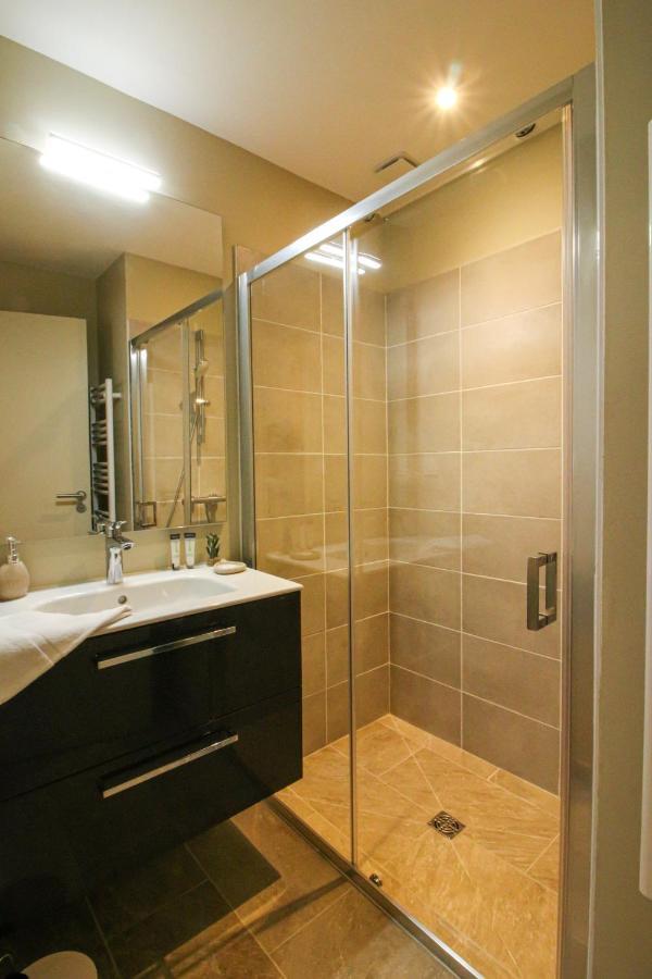Bella, Jacuzzi Partage & Parking Avec Borne De Recharge Voiture Electrique Apartamento Sarlat-la-Canéda Exterior foto